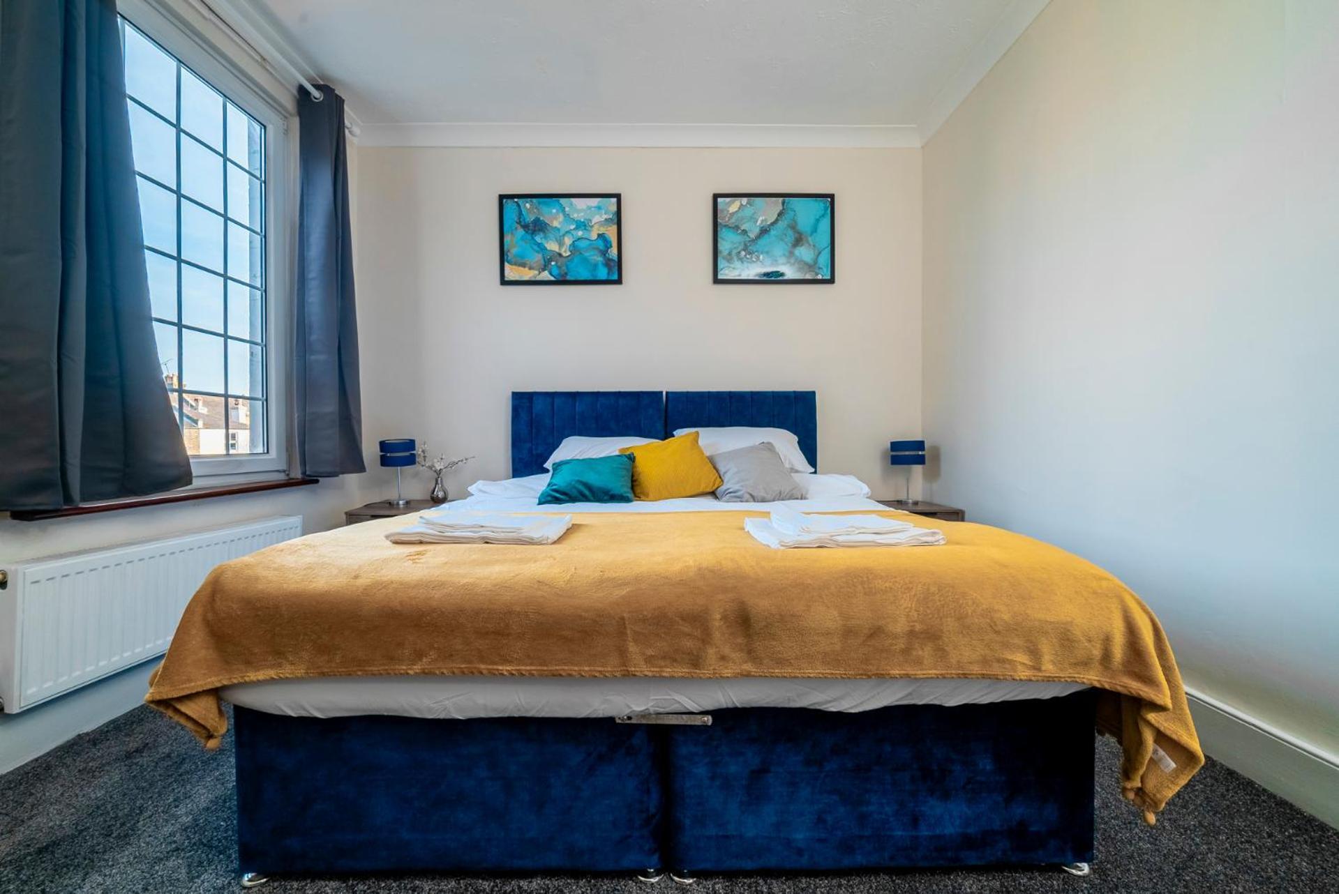 Uksas Stunning One Bedroom Flat Free Parking Апартаменты